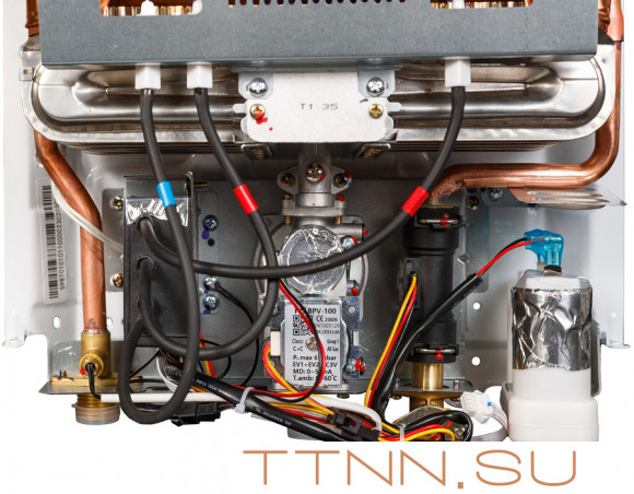 Газовая колонка Kotitonttu SUARI S12 EM (24 кВт, 12 л/мин, модуляция)