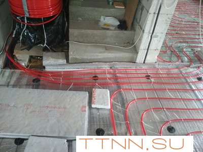 Труба сшитый полиэтилен 20 мм STOUT PEX-a 20х2,0 (бухта 500 метров) красная